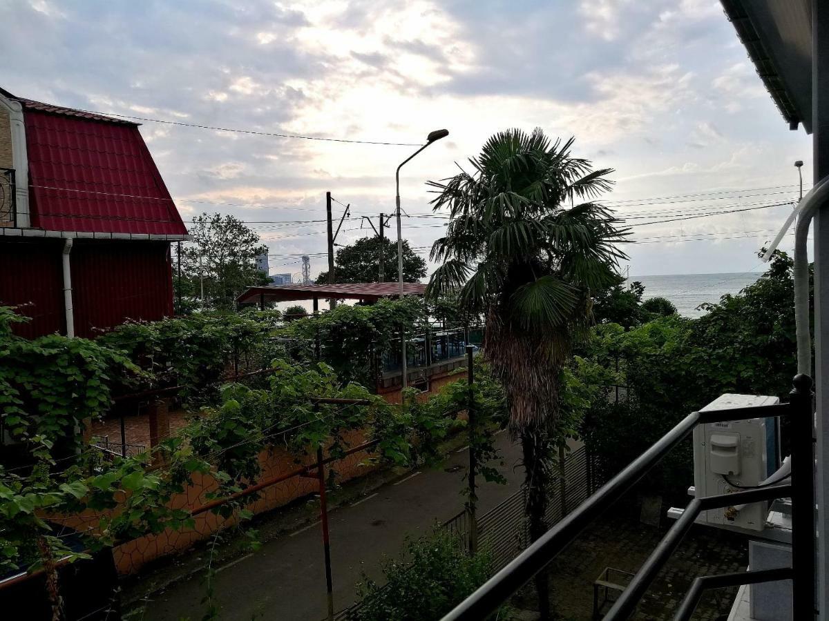 Hotel David Dali House Batumi Exterior foto